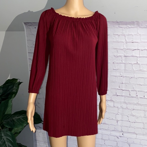 Maroon mini dress perfect holiday dress - Picture 1 of 4
